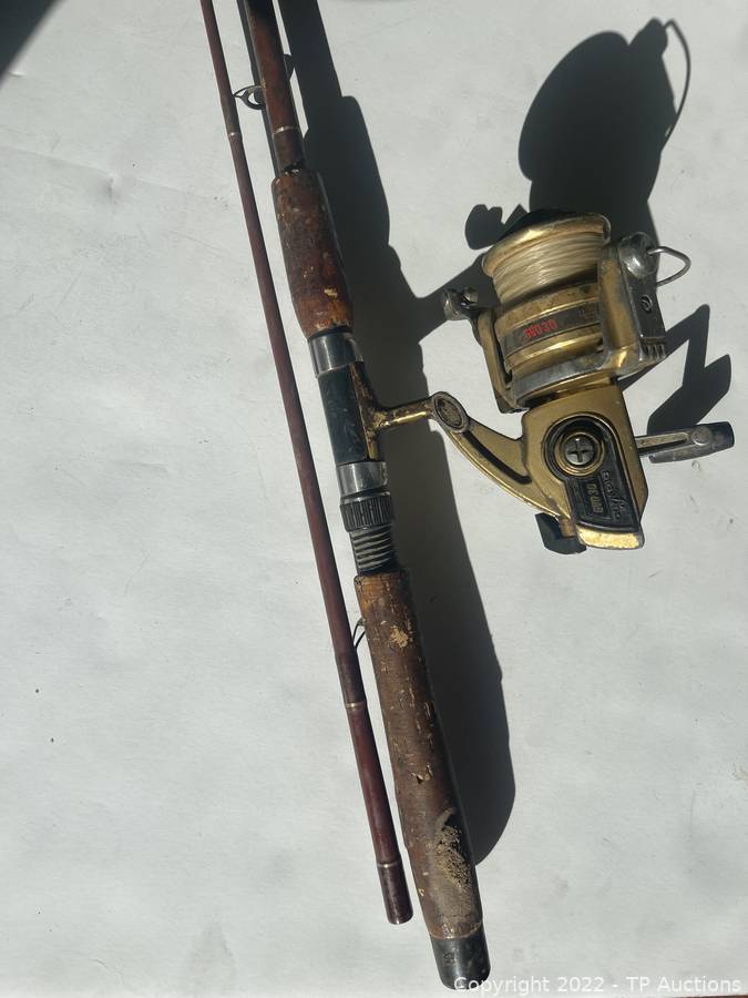 Well-used Olympic GVO-30 Reel & Fenwick 7' 2-piece Classic Glass Fishing Rod  Auctions