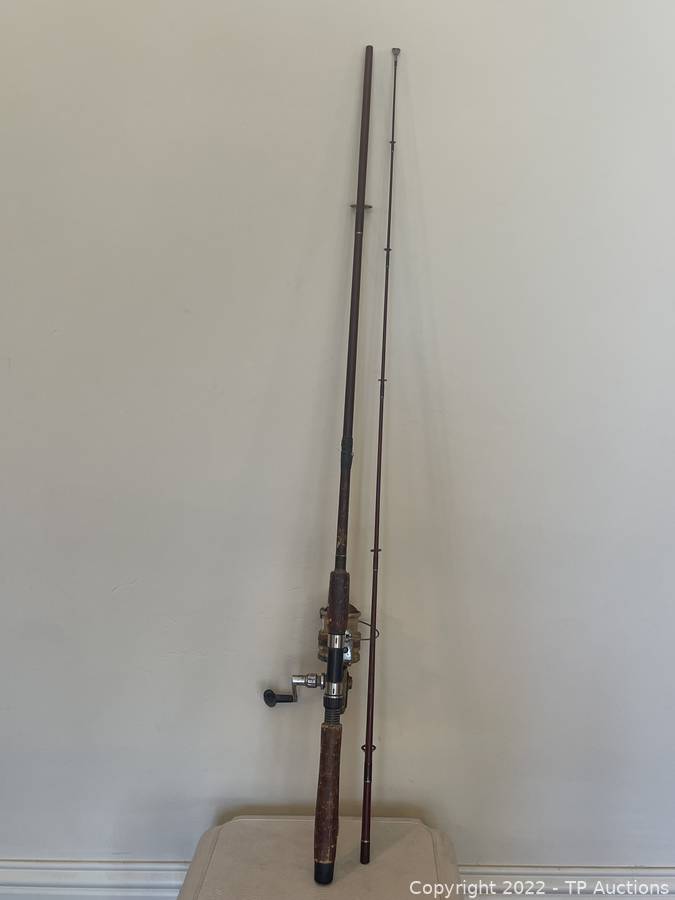 Well-used Olympic GVO-30 Reel & Fenwick 7' 2-piece Classic Glass Fishing  Rod Auctions