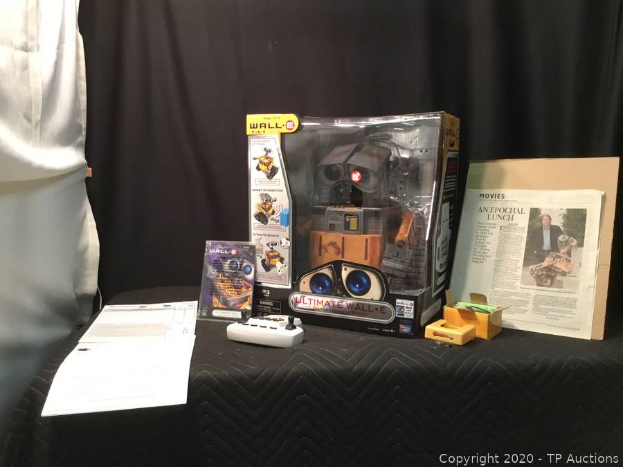 Ultimate Wall E -Programmable Robot Looks new in the Box. Auctions