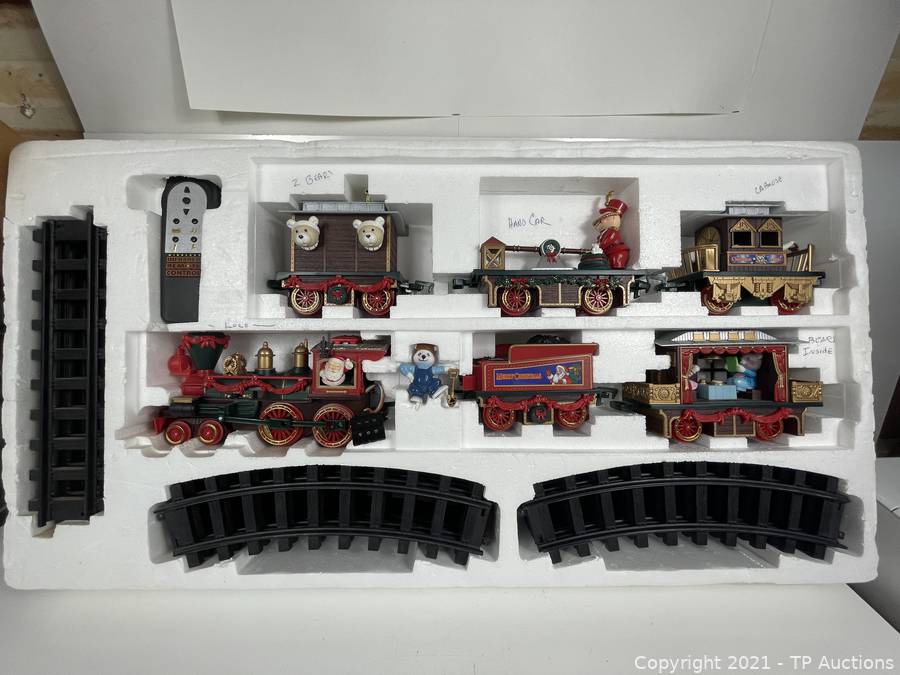 Collectible christmas cheap train set