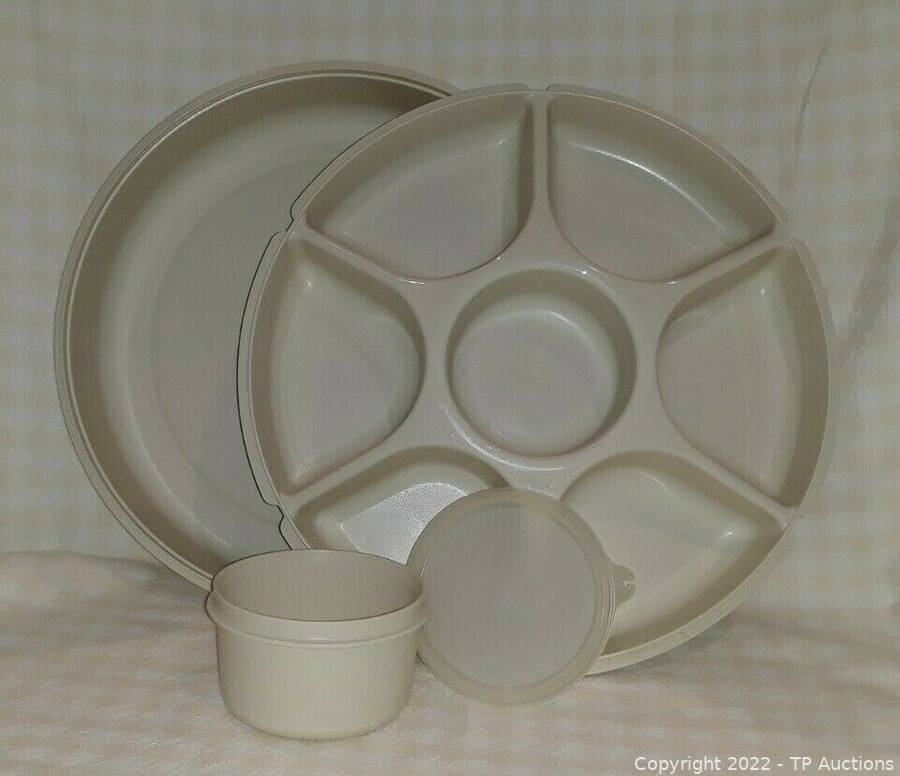 Tupperware Vintage Serving Bowls