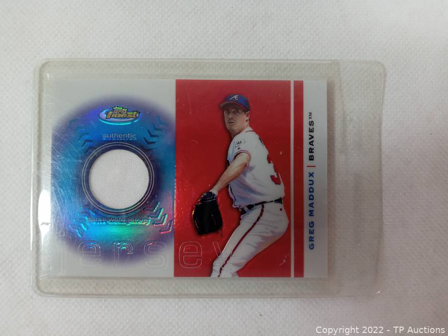 Greg Maddux Game Worn Jersey Baseball Card